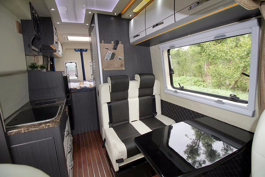 程力房車-依維柯歐勝B型房車橫床版4 程力房車-依維柯歐勝B型房車橫床版