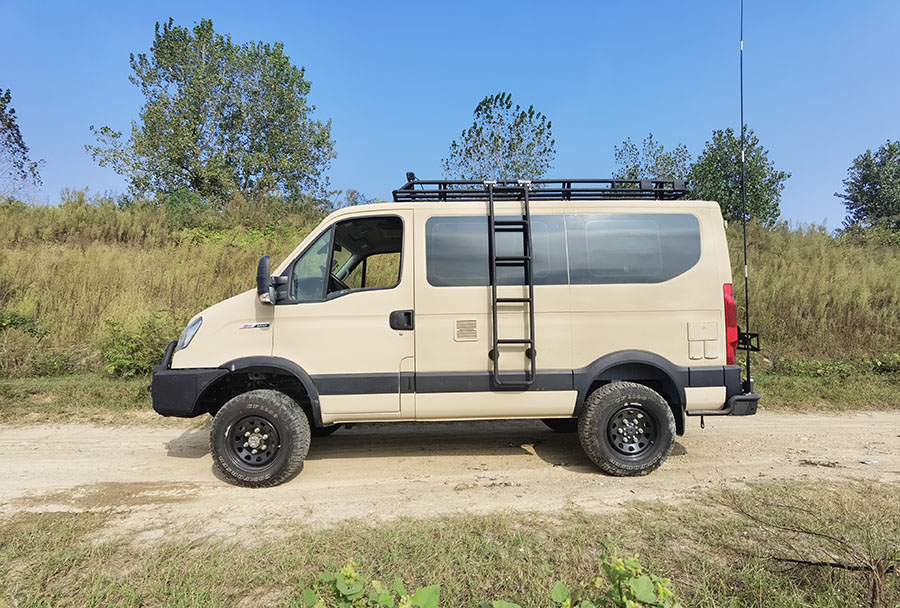依維柯歐勝四驅越野房車 依維柯歐勝四驅越野房車