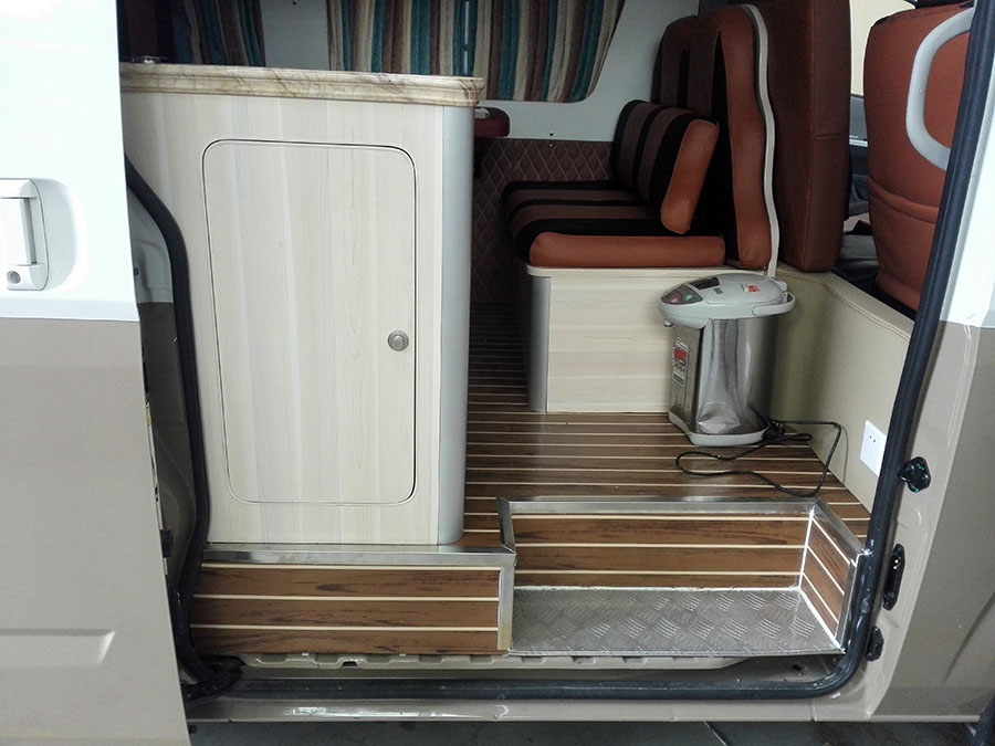 程力福田風(fēng)景G9房車1