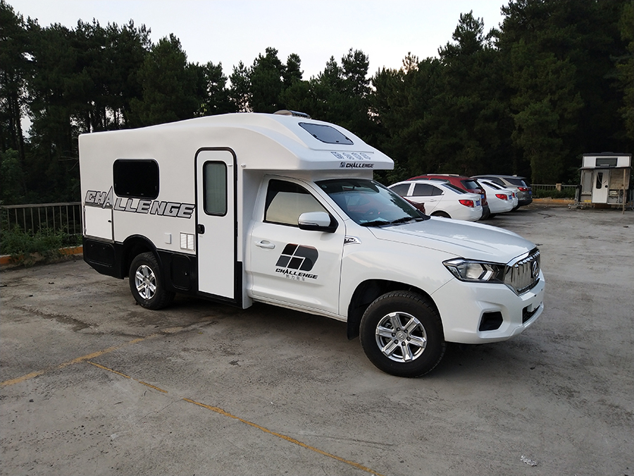 大通T60柴油2.8T單排四驅皮卡旅居車1 大通T60柴油2.8T單排四驅皮卡旅居車1