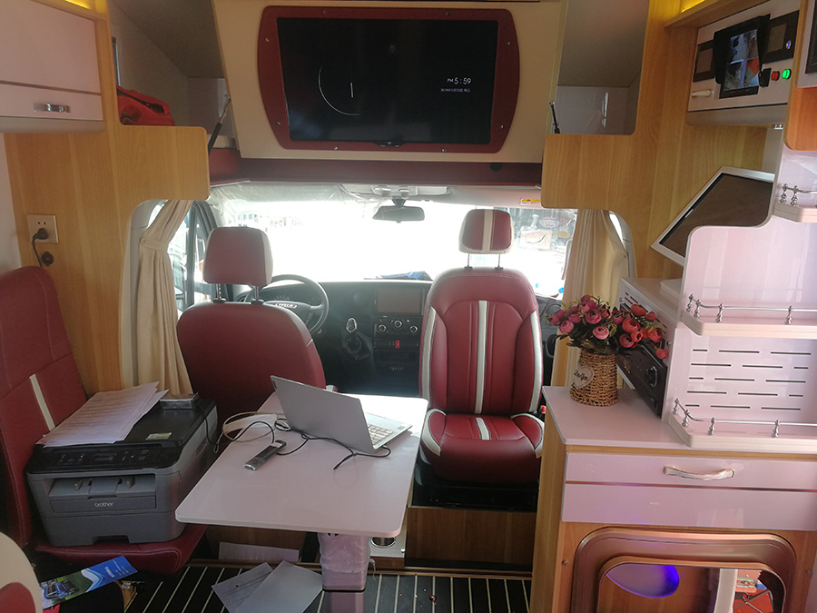 中恒房車-依維柯歐勝8AT自動(dòng)擋C型房車-豎床版2 中恒房車-依維柯歐勝8AT自動(dòng)擋C型房車-豎床版2