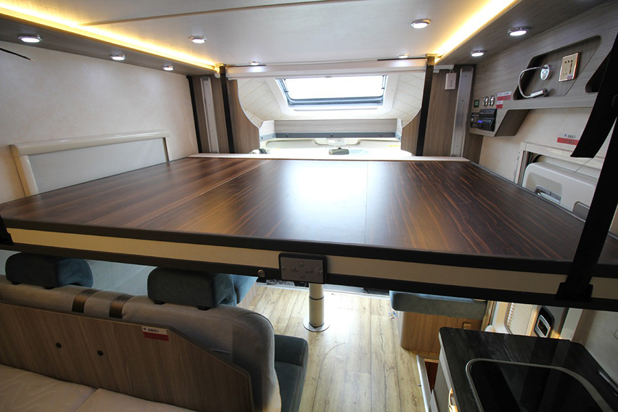 程力房車-依維柯歐勝小額頭T型房車9 程力房車-依維柯歐勝小額頭T型房車