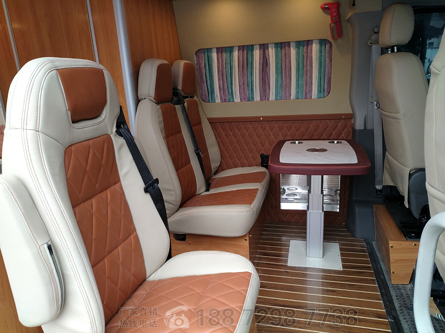 程力大通V80長軸高頂自動擋B型房車 程力大通V80長軸高頂自動擋B型房車