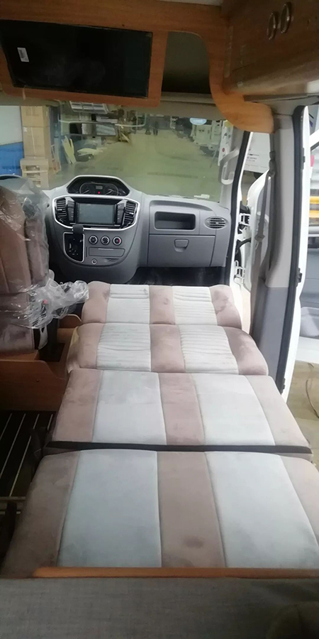 程力房車(chē)-上汽大通國(guó)六短軸中頂房車(chē)3 程力房車(chē)-上汽大通國(guó)六短軸中頂房車(chē)3